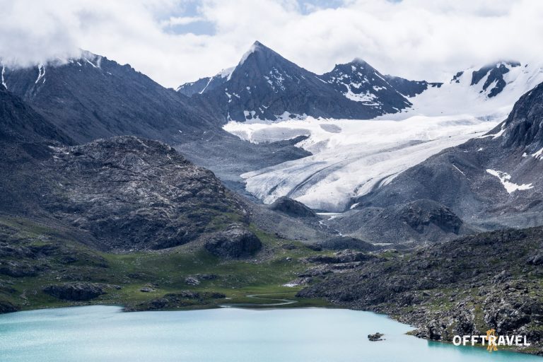 Niebiańskie Przełęcze