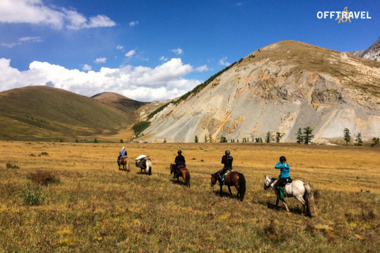 Mongolia w Siodle