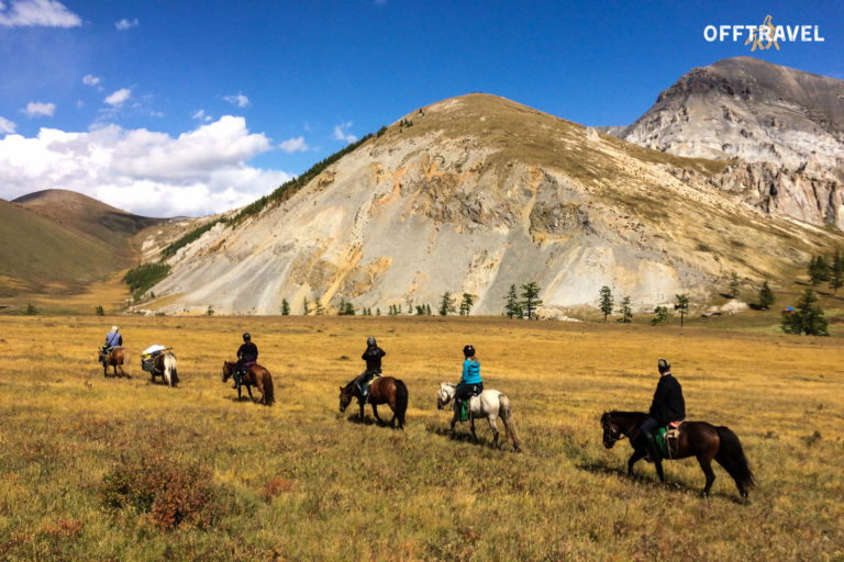 Mongolia w Siodle