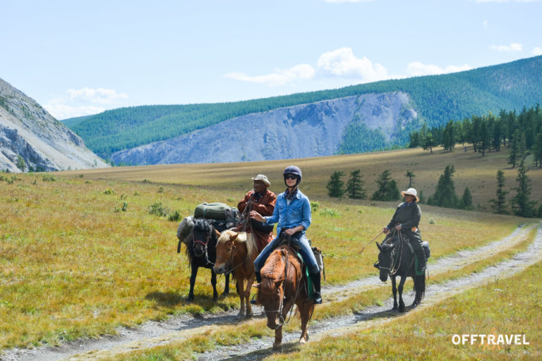 Mongolia w Siodle