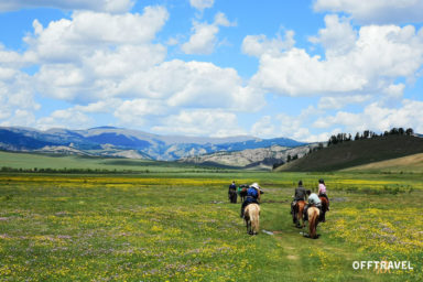 Mongolska Przygoda w Siodle