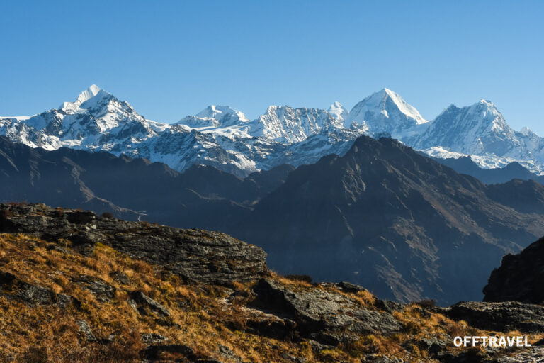 Przez Helambu i Langtang