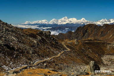 Przez Helambu i Langtang