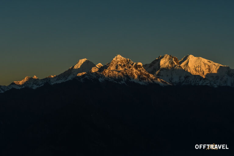 Przez Helambu i Langtang