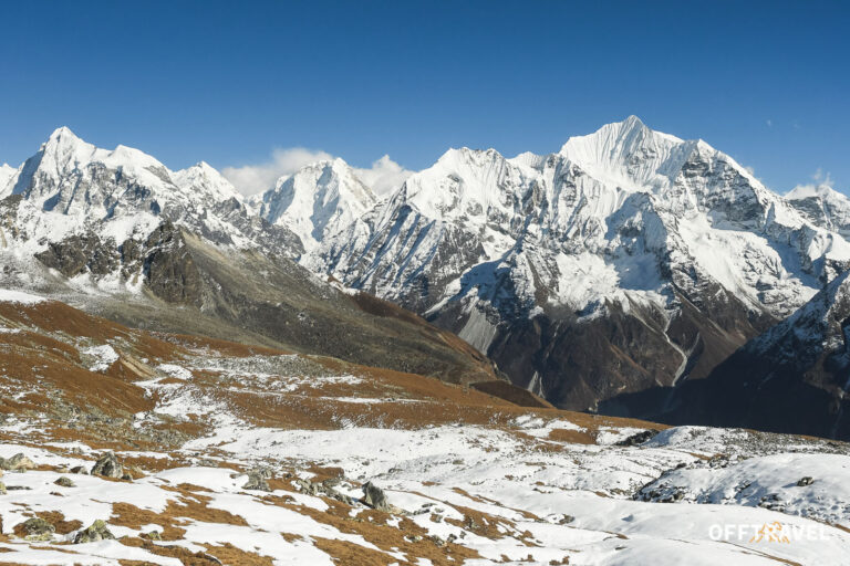 Przez Helambu i Langtang