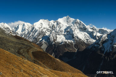 Przez Helambu i Langtang