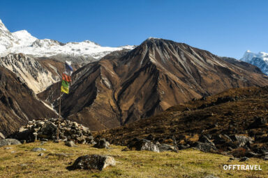 Przez Helambu i Langtang