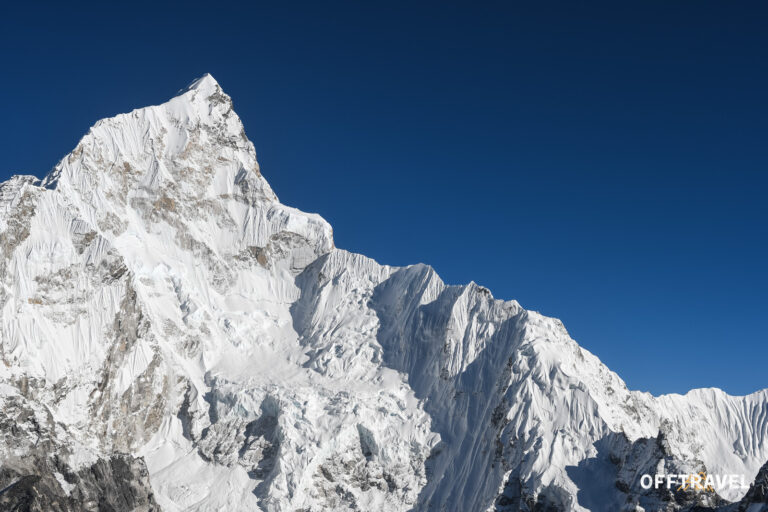 Trzy Przełęcze w&nbsp;Stronę&nbsp;Everestu