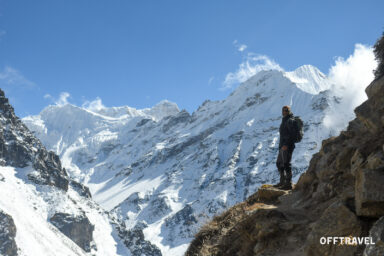 Po Dwóch Stronach Kanczendzongi