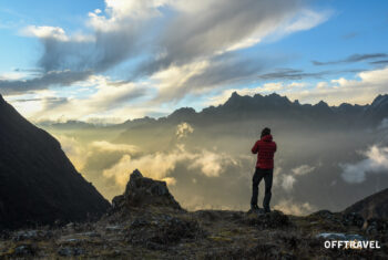 Po Dwóch Stronach Kanczendzongi