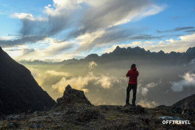 Po Dwóch Stronach Kanczendzongi