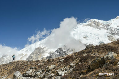 Po Dwóch Stronach Kanczendzongi