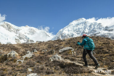 Po Dwóch Stronach Kanczendzongi